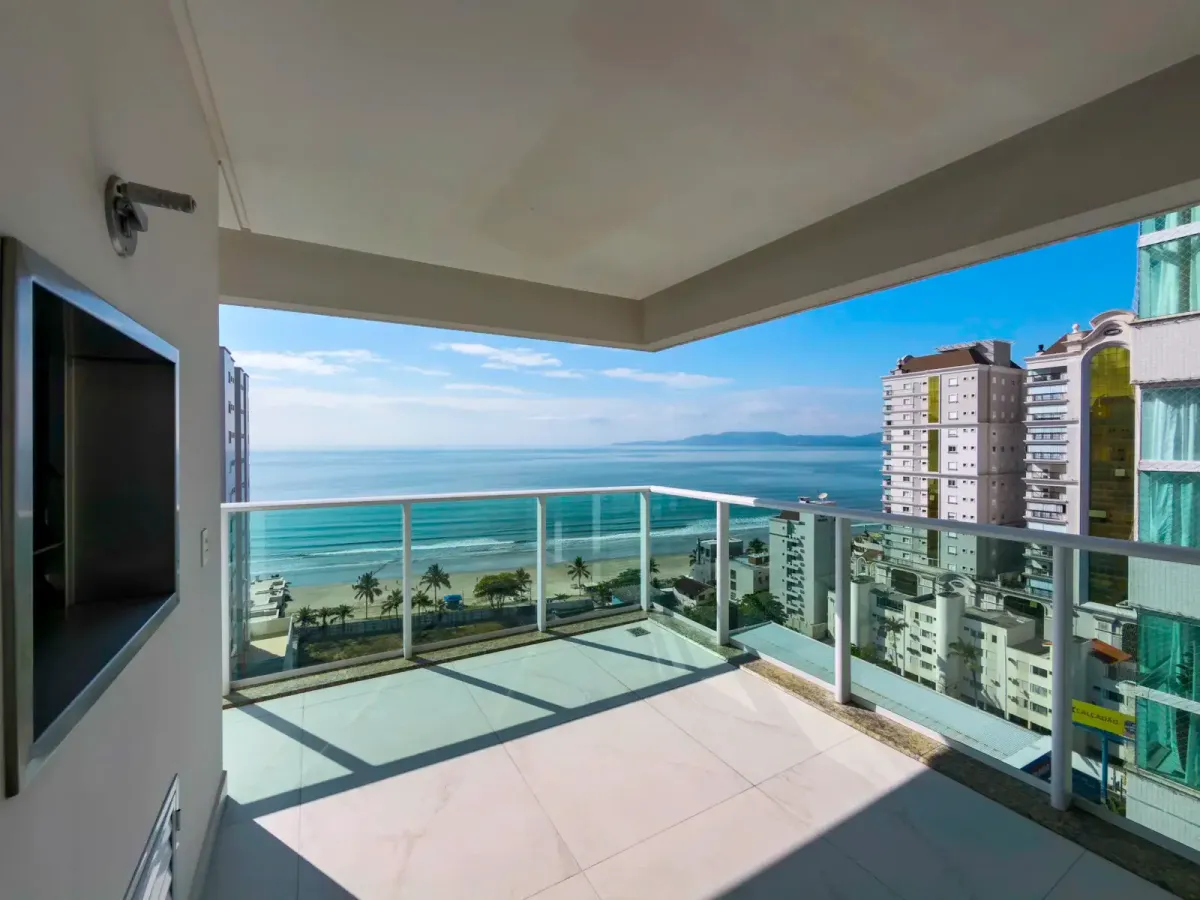 Edifício Garden Square Frente Mar 4 Suítes 4 Vagas Meia Praia Itapema SC - Apartamento em Meia Praia, Itapema - à venda - Imobiliária Rota do Sol Itapema