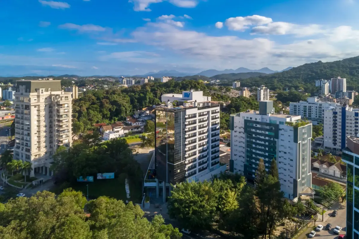 APARTAMENTO NO FLOWER PARK RESIDENCE NO ATIRADORES JOINVILLE - Apartamento com elevador em Atiradores, Joinville - à venda - IMOBILIARIA BORBA