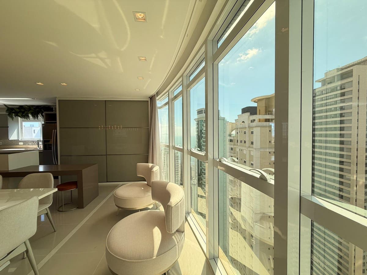 Apartamento andar alto mobiliado no Edificio Villa Di mare com 3 suítes, 3 vagas, no centro de Balneário Camboriú - Apartamento em Centro, Balneário Camboriú - à venda - IMEX INVESTIMENTOS LTDA