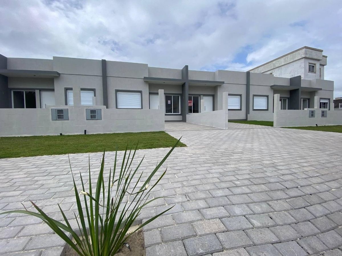 Casa com 2 quartos à Venda, Bosques de Albatroz - Osório - Casa em Bosques de Albatroz, Osório - à venda - Famer Negócios Imobiliários LTDA
