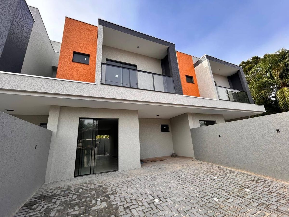 Sobrado com 4 dormitórios à venda, 116 m² por R$ 750.000,00 - Itapema do Norte - Itapoá/SC - Sobrado em São José, Itapoá - à venda - Nossa Praia Imóveis