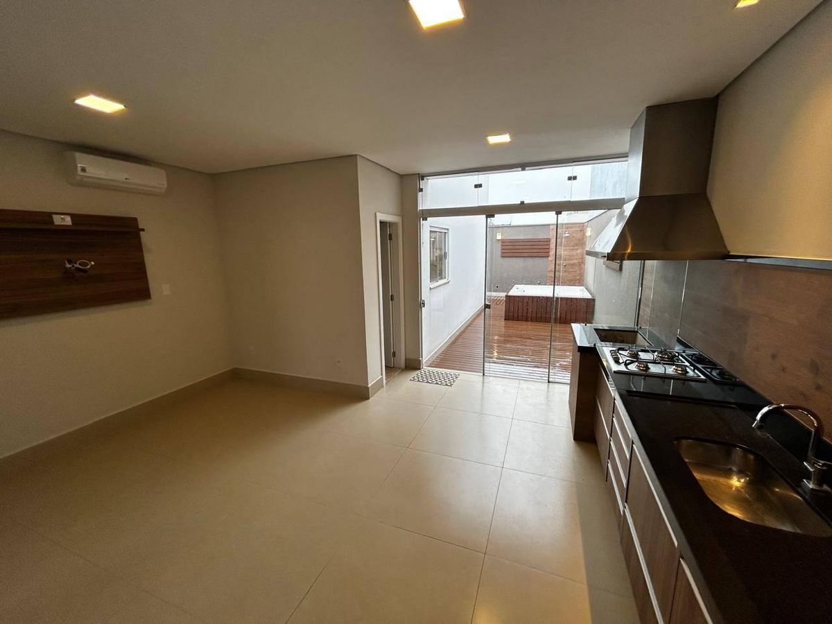 COND. RESID. RESERVA ESMERALDA - Residencial › Casa de Condomínio - Casa de Condomínio em Marília - à venda - FLEX CONSULTORIA IMOBILIÁRIA LTDA