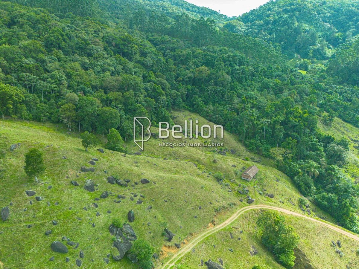 Sítio com 270.000m² no Bairro Tiroleses, Timbó