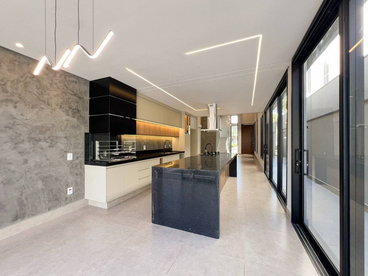 Casa de Condomínio com 3 quartos - Condomínio Residencial Portal do Jequitibá - Valinhos, foto 3
