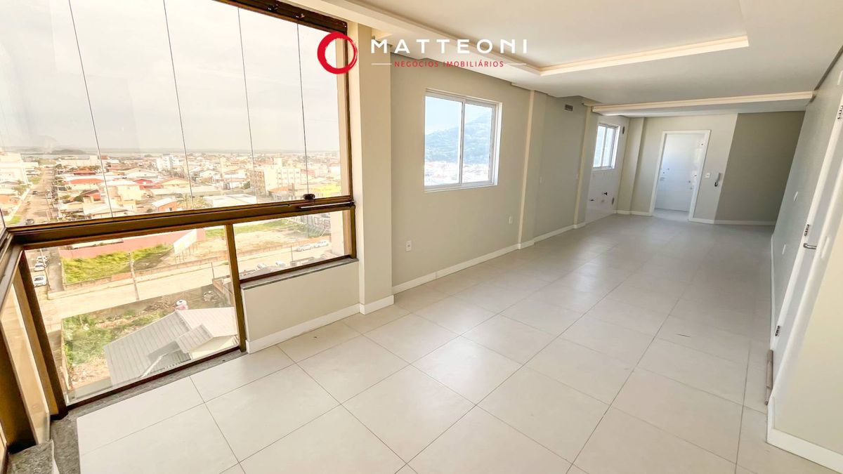 Apartamento com 3 suítes no Maiori Residence em Laguna