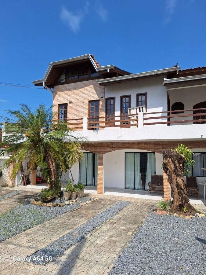 Casa com 5 dormitórios à venda, 300 m² por R$ 970.000,00 - Itapema do Norte - Itapoá/SC - Casa em Itapema do Norte, Itapoá - à venda - Nossa Praia Imóveis