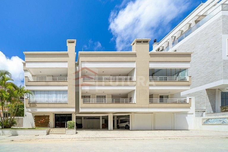 Apartamento com 03 dormitórios - LA049EF - Apartamento em Mariscal, Bombinhas - para temporada - PAULA CRISTINA DA SILVA MINELLA NEGOCIOS IMOBILIARIOS LTDA