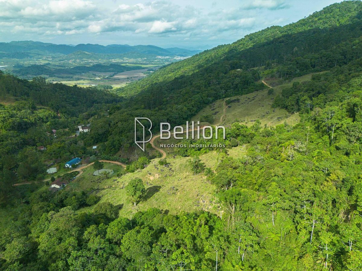Sítio com 270.000m² no Bairro Tiroleses, Timbó