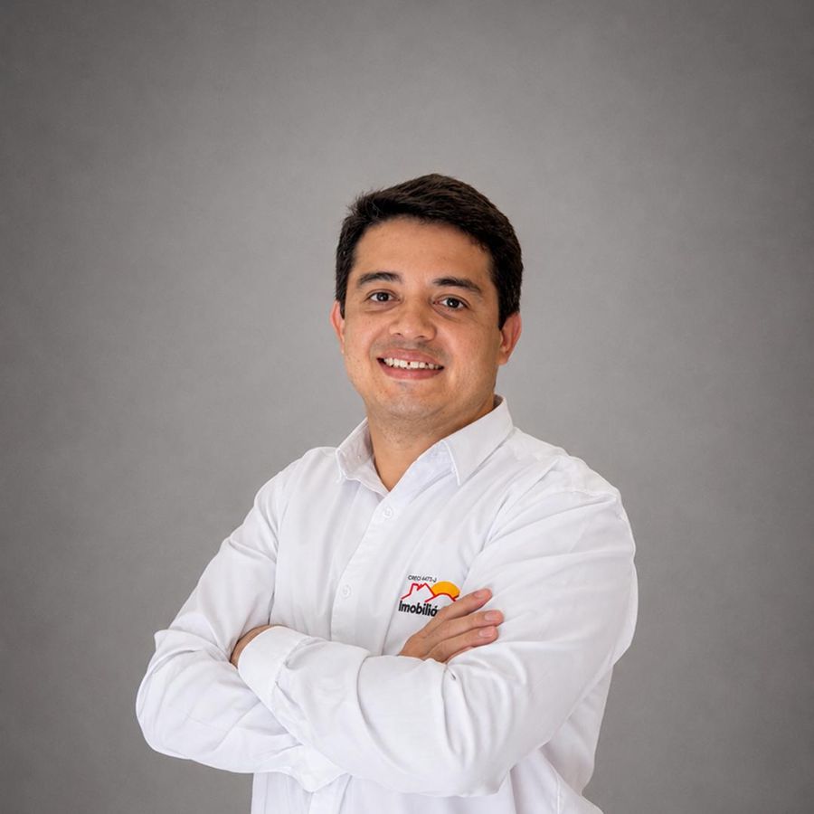 Kelner Pastosa de Souza