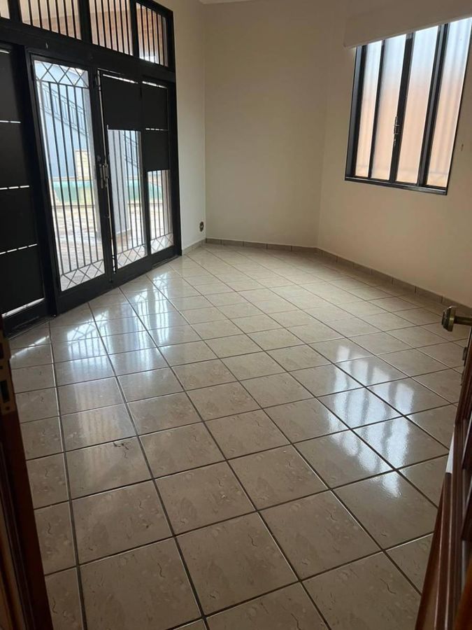 Casa com 3 quartos, Parque Residencial Cidade Universitária - Ribeirão Preto - Casa em Parque Residencial Cidade Universitária, Ribeirão Preto - à venda - Locca Imóveis