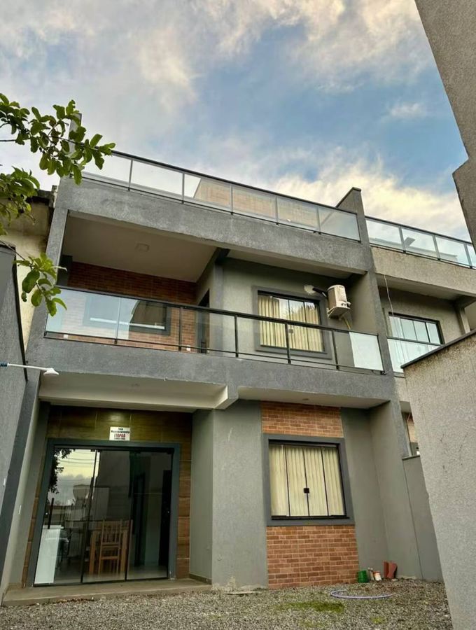 Sobrado com 2 quartos, São José - Itapoá - Sobrado em São José, Itapoá - para locação - EVEREST INVESTIMENTOS IMOBILIARIOS