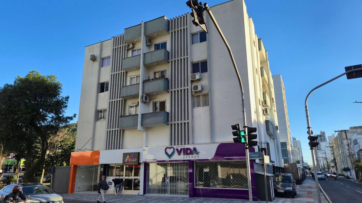 Apartamento à venda, 3 quartos sendo 1 suíte, 1 vaga,, Edifício Dona Dirce, Bairro Centro, Itajaí-SC - Apartamento em Centro, Itajaí - à venda - I3 CORRETORES ASSOCIADOS S/S