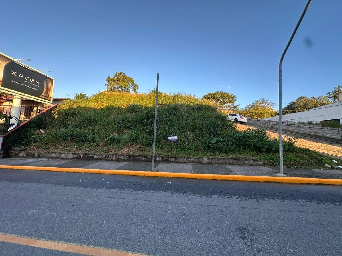 TERRENO À VENDA NO CENTRO - Barra Velha/SC