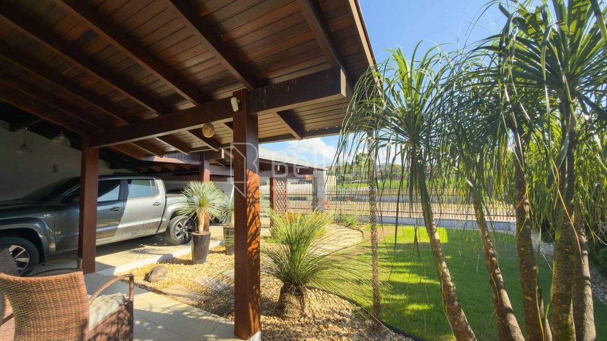 Uma casa que traduz alto padrão em cada detalhe.