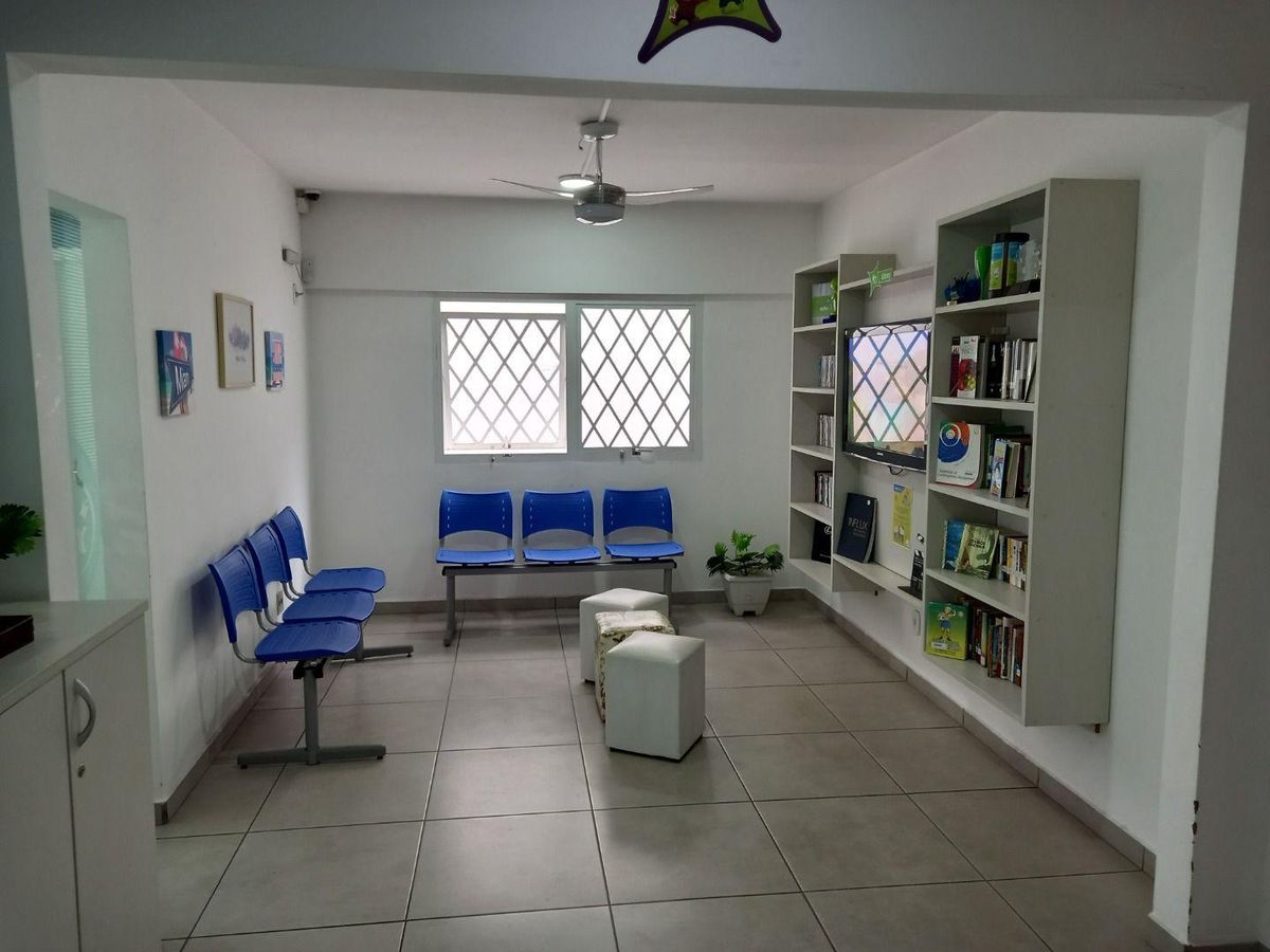 Prédio comercial com 2 pavimentos, com salas independentes, localizado em área comercial privilegiada de grande visibilidade e movimento., foto 3