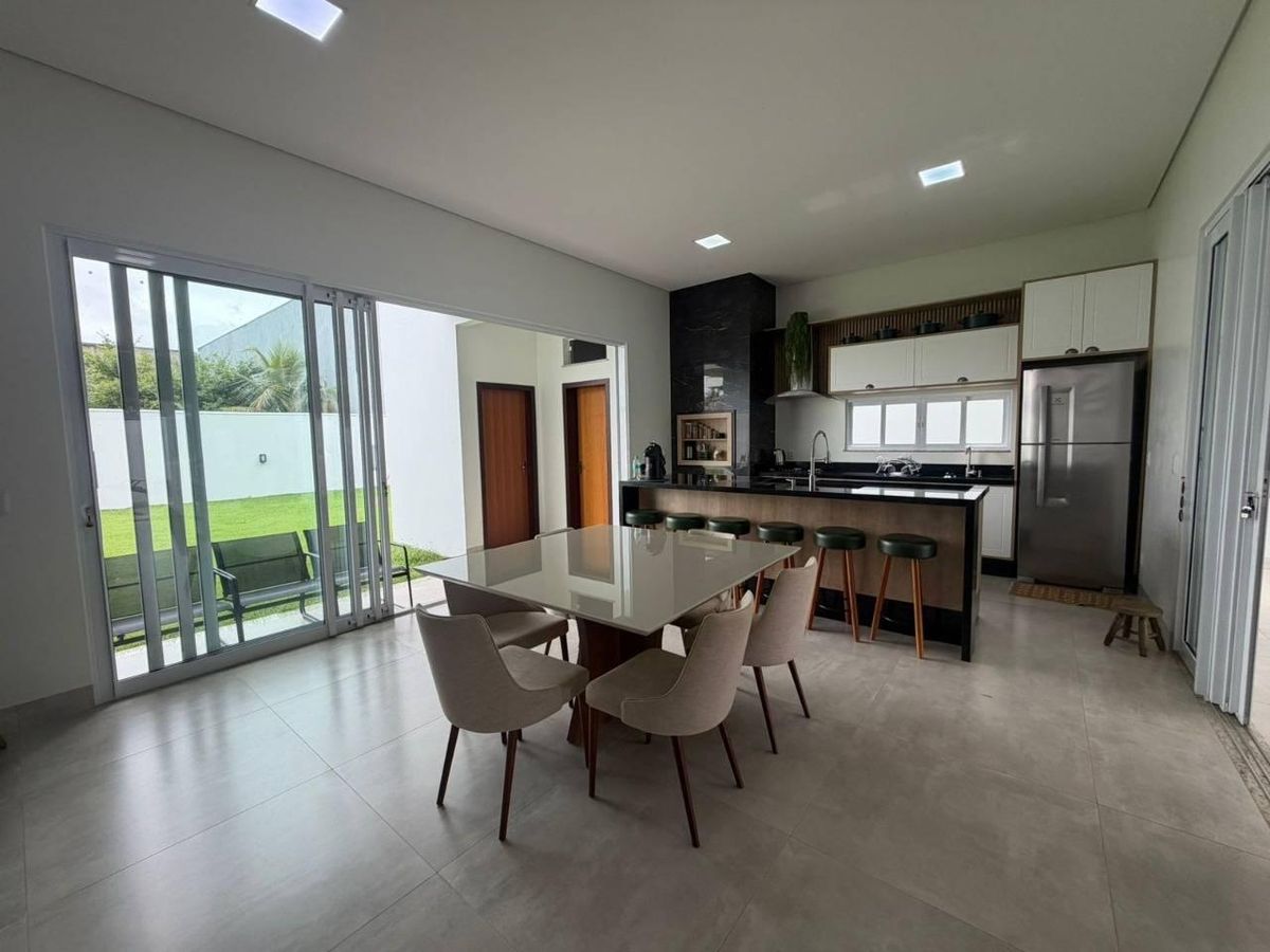 Casa 1m², com 3 quartos - Jardim Aurora, Sorriso