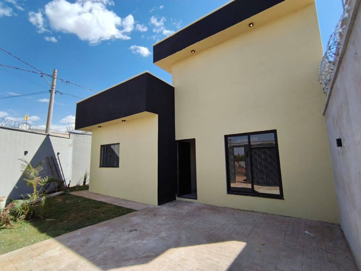Casa com 3 quartos, Recanto dos Ipês - Rio Verde - Casa em Recanto dos Ipês, Rio Verde - à venda - Futura Imóveis