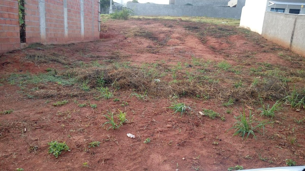 Terreno Jd. Jurema com 351m2 em Valinhos. Ótima localização e topografia plana, residencial, próximo ao condomínio Vivenda das Cerejeiras., foto 5