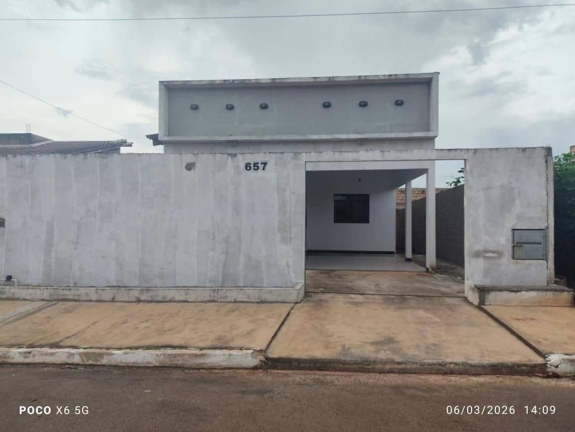 Casa com 3 quartos, 1 suíte