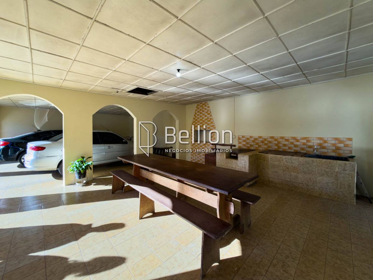 Casa Semi Mobiliada em Terreno de 1.550m² com Potencial Residencial e Comercial em Rodeio