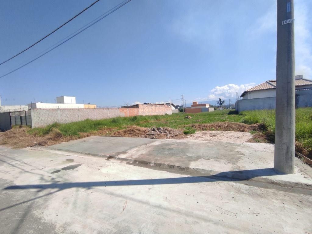 Lote/Terreno à Venda, Loteamento Residencial e Comercial Araguaia - Pindamonhangaba - Lote/Terreno em Loteamento Residencial e Comercial Araguaia, Pindamonhangaba - à venda - EDSON DERRICO IMOVEIS LTDA