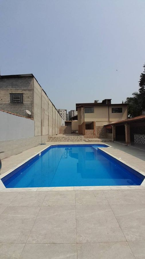 VENDO CASA ROBUSTA EM SANTANA DE PARNAÍBA-SP - Casa em Chácara Jaguari (Fazendinha), Santana de Parnaíba - à venda - Housing Soluções Imobiliárias
