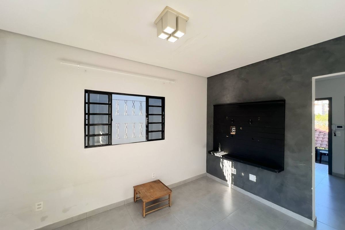 Casa com 2 quartos, Vila São Cristóvão - Valinhos, foto 2