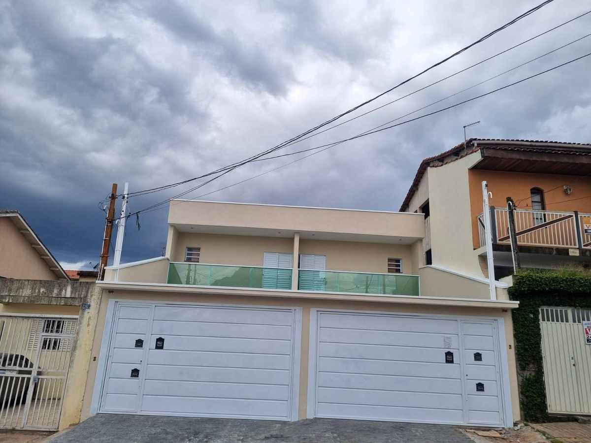 Sobrado com 3 quartos à Venda, Jardim Santa Bárbara - Guarulhos