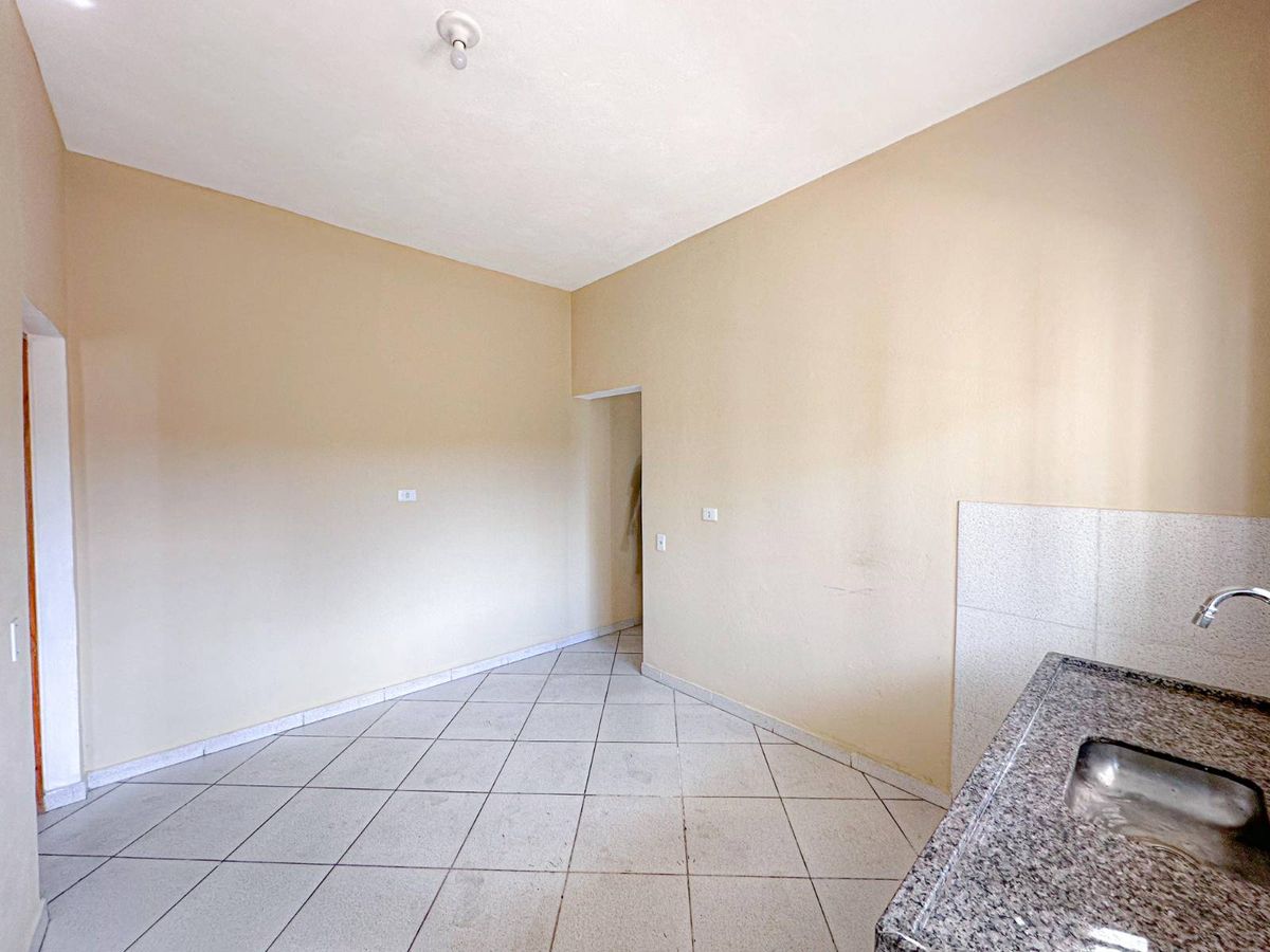 Casa com 1 quarto para Locação, Jardim Maia - São Paulo