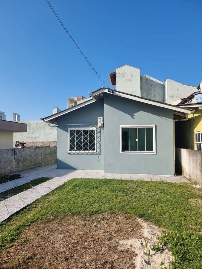Casa no bairro Fazenda em Itajaí SC - Casa em Fazenda, Itajaí - para locação - NS Imobiliária