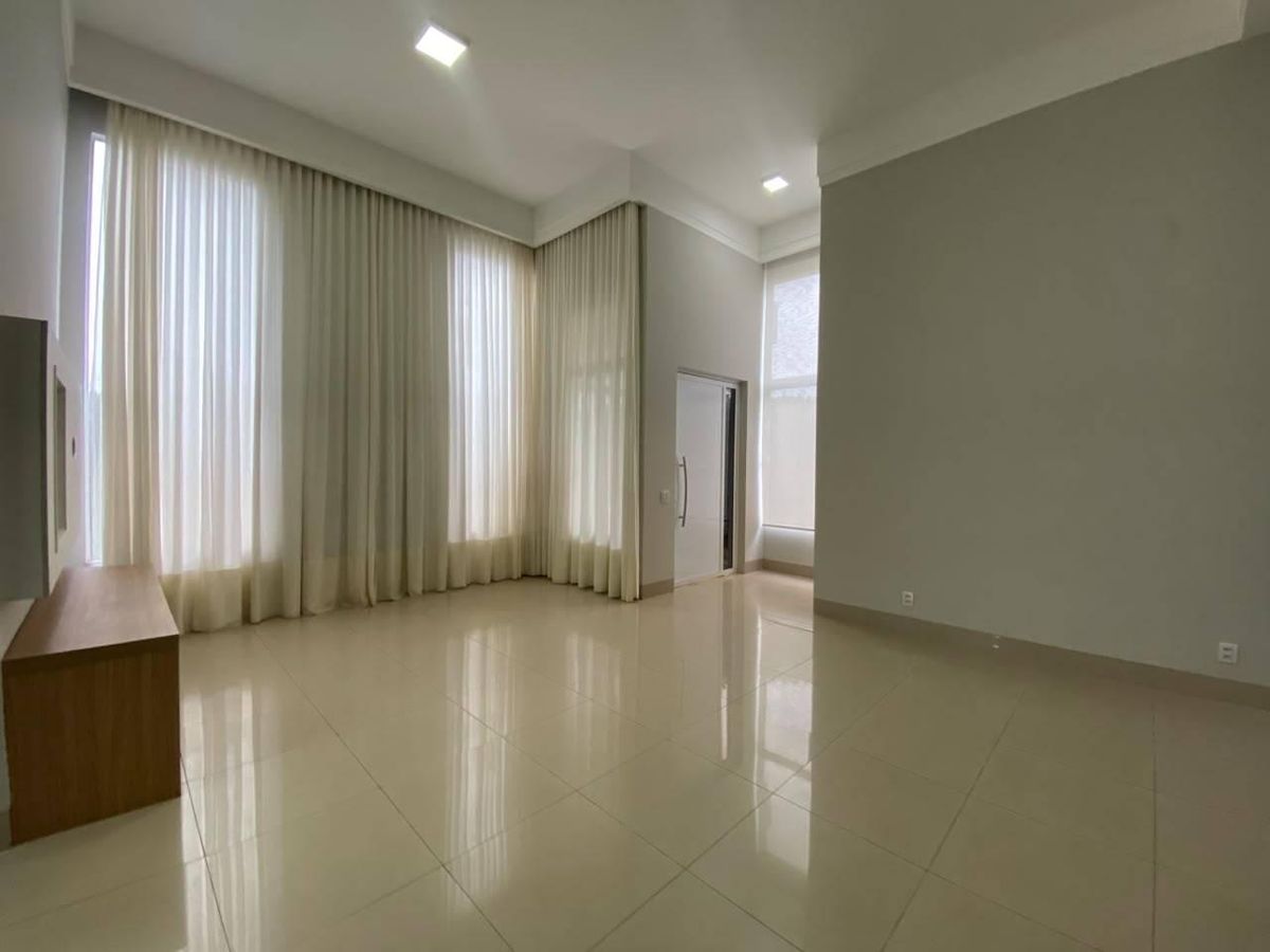 RESIDENCIAL COSTA DO IPÊ - Residencial › Casa de Condomínio - Casa de Condomínio em Marília - à venda - FLEX CONSULTORIA IMOBILIÁRIA LTDA
