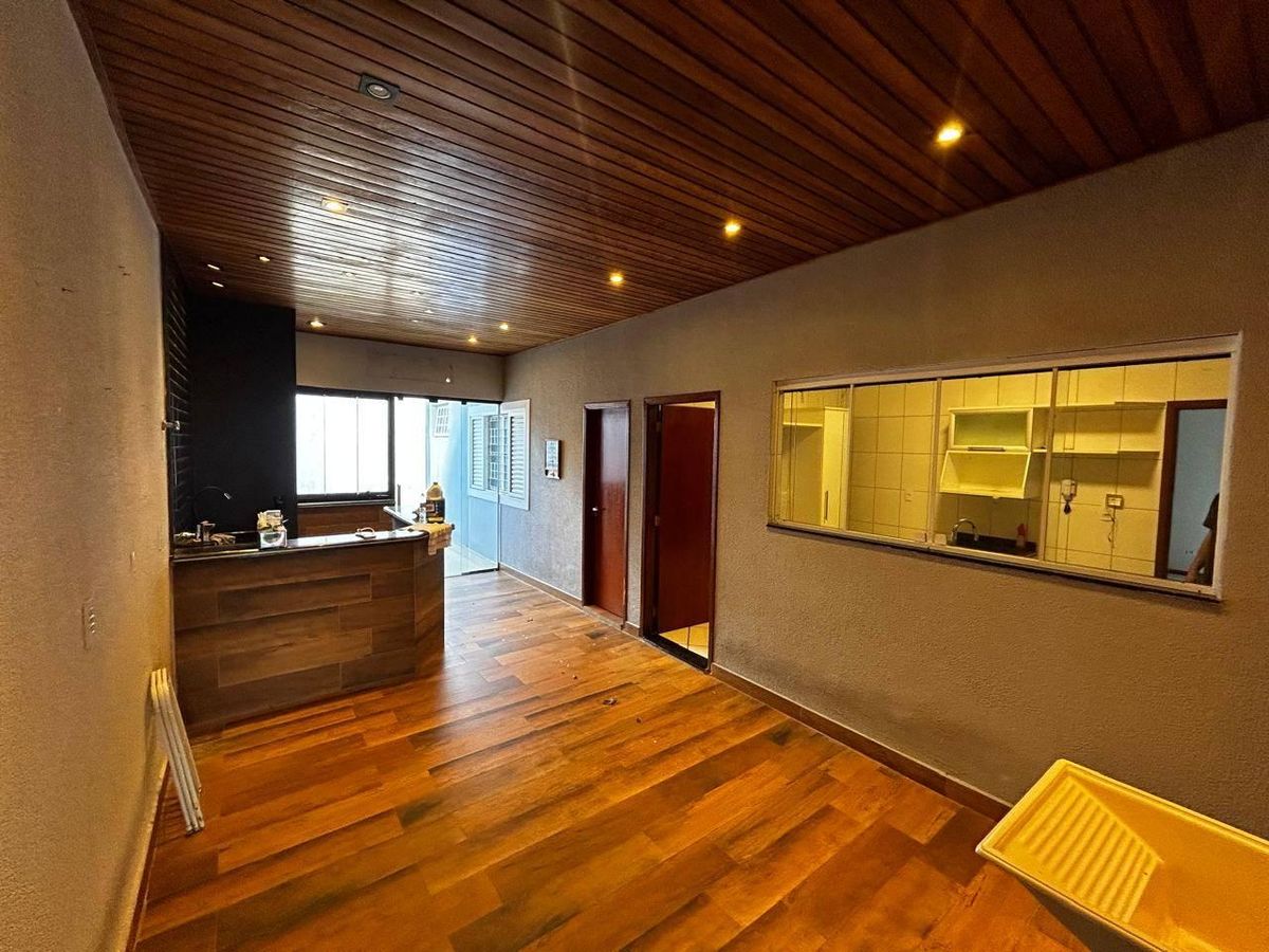 Casa com 3 quartos, Parque das Esmeraldas II - Marília