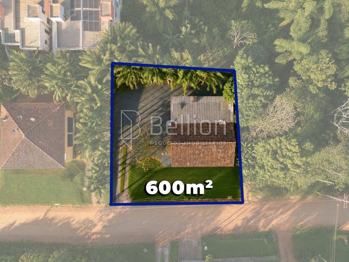 Casa com 3 Quartos e Terreno de 600 m² à Venda em Timbó