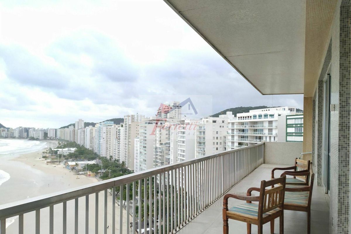 Apartamento de alto padrão com 6 suítes pé na areia Guarujá/SP