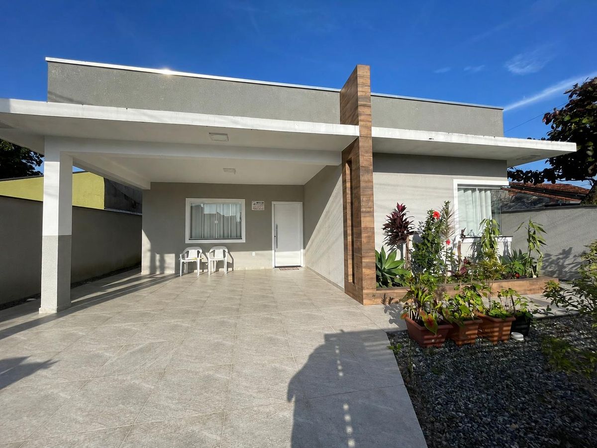 Casa No Centro Da Cidade, Com 115,65 m² - Casa em Itapema do Norte, Itapoá - à venda - Imobiliaria Patricia Claudino