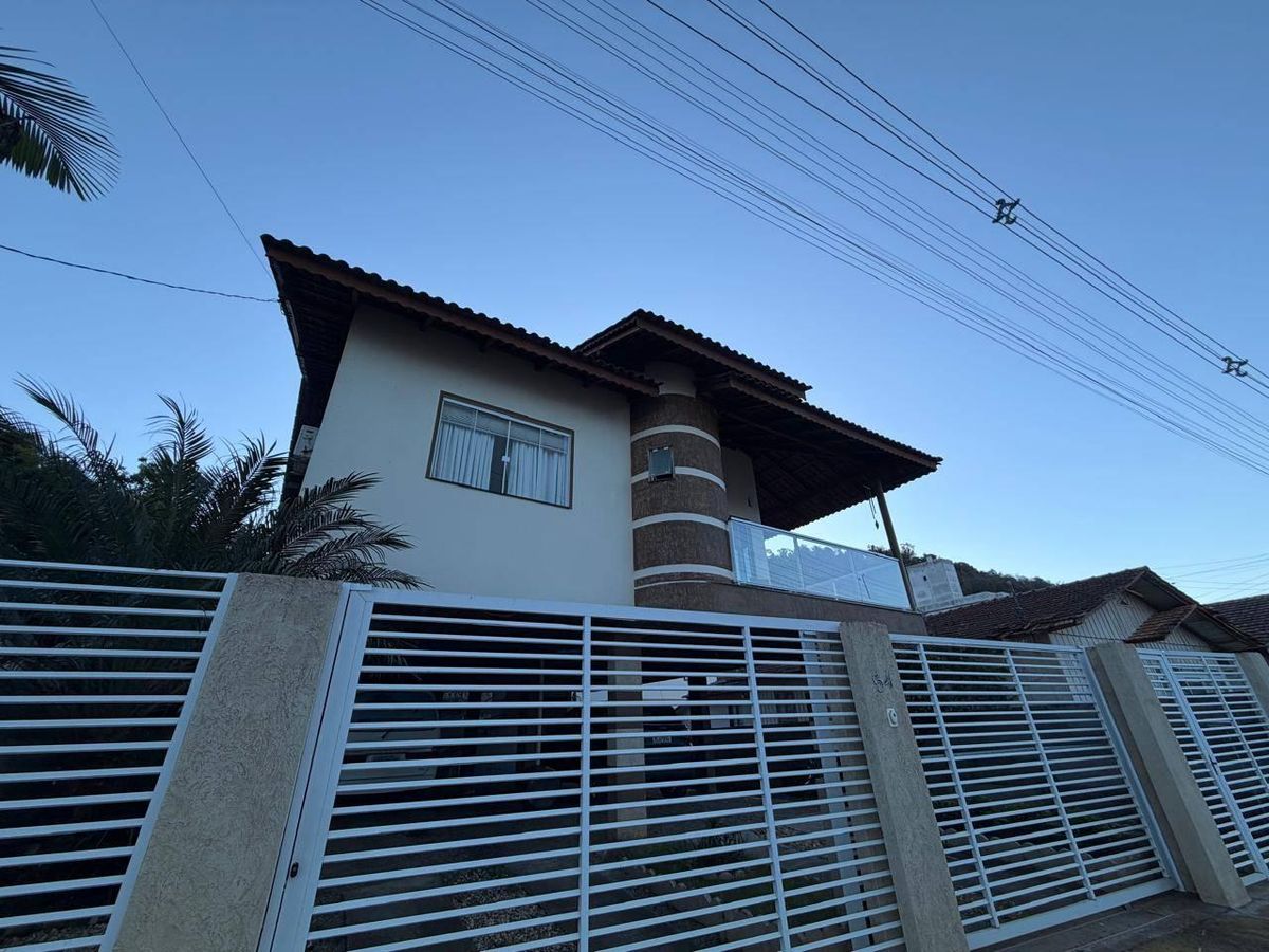 CASA - Casa em Centro, Presidente Getúlio - à venda - CICLO EMPREENDIMENTOS IMOBILIÁRIOS LTDA