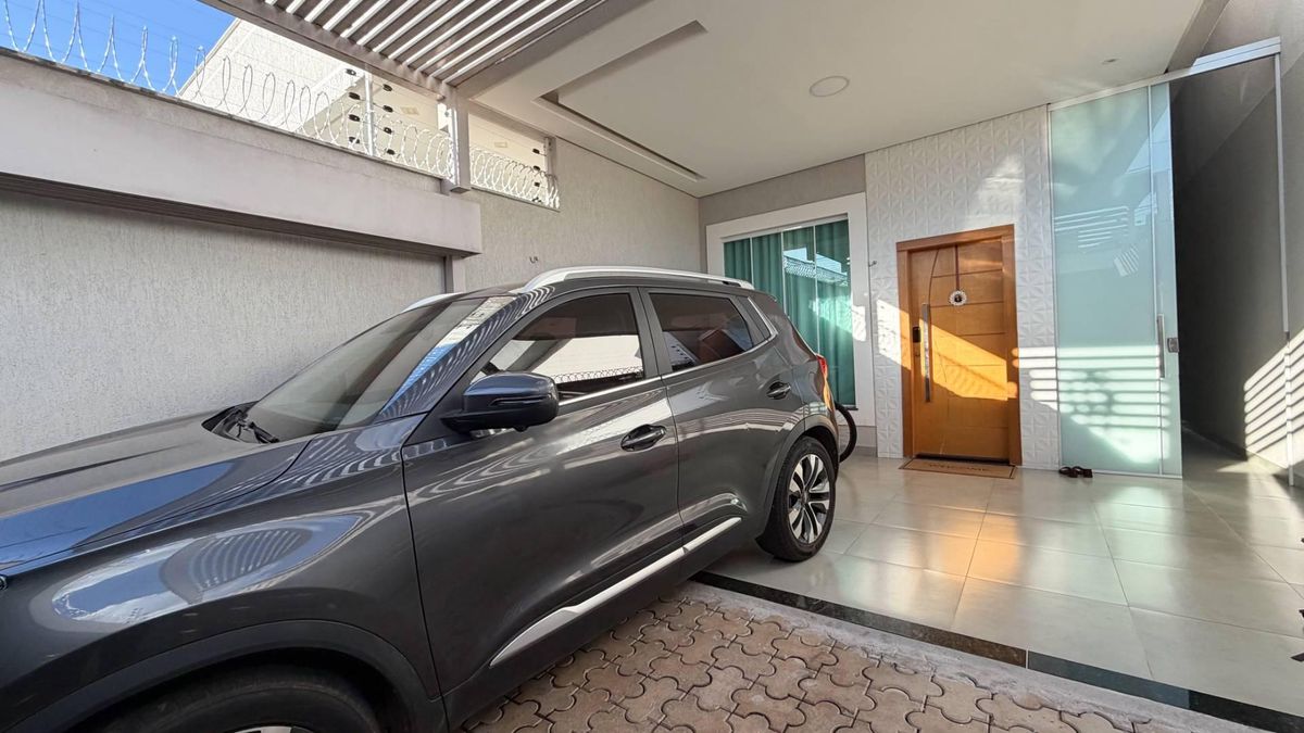 Casa Moderna na 507 Sul - 3 Quartos com Piscina Aquecida - Casa em Palmas - à venda - NOOVA SOLUCOES IMOBILIARIAS LTDA