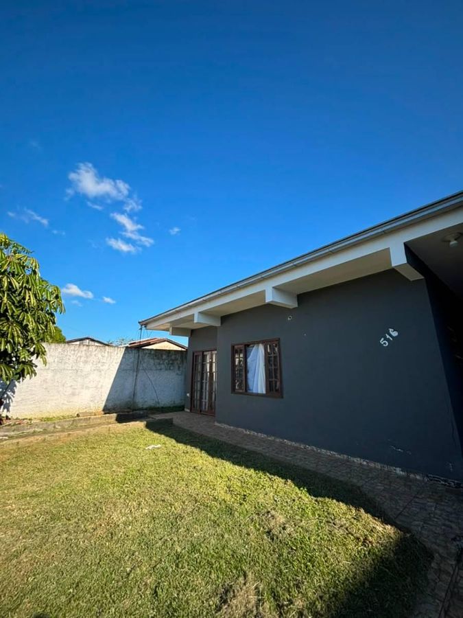 Casa com 3 Quartos e 2 Vagas no Comasa - Casa em Comasa, Joinville - à venda - Botega Imóveis