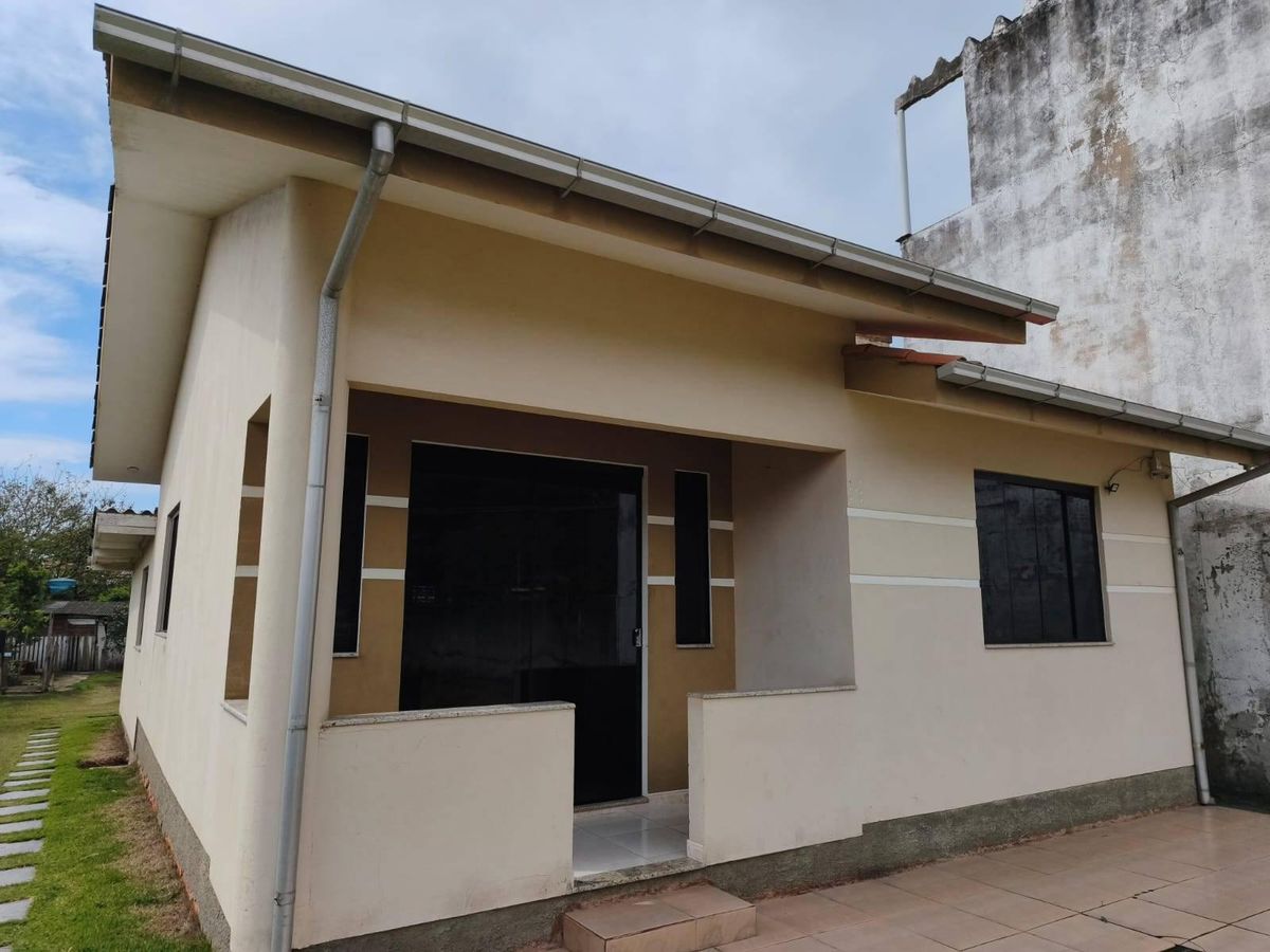 casa com 2 quartos, Paes Leme - Imbituba - Casa em Paes Leme, Imbituba - para locação - Casa dos Imóveis Administração Imobiliária LTDA