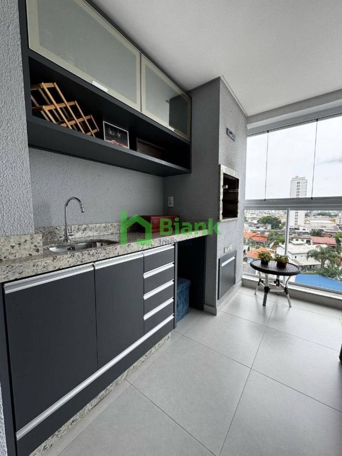Apto 1 Suíte + 1 - MOBILIADO c/ Sacada no São Judas em Itajaí - VENDA - Apartamento em São Judas, Itajaí - à venda - Biank Imóveis