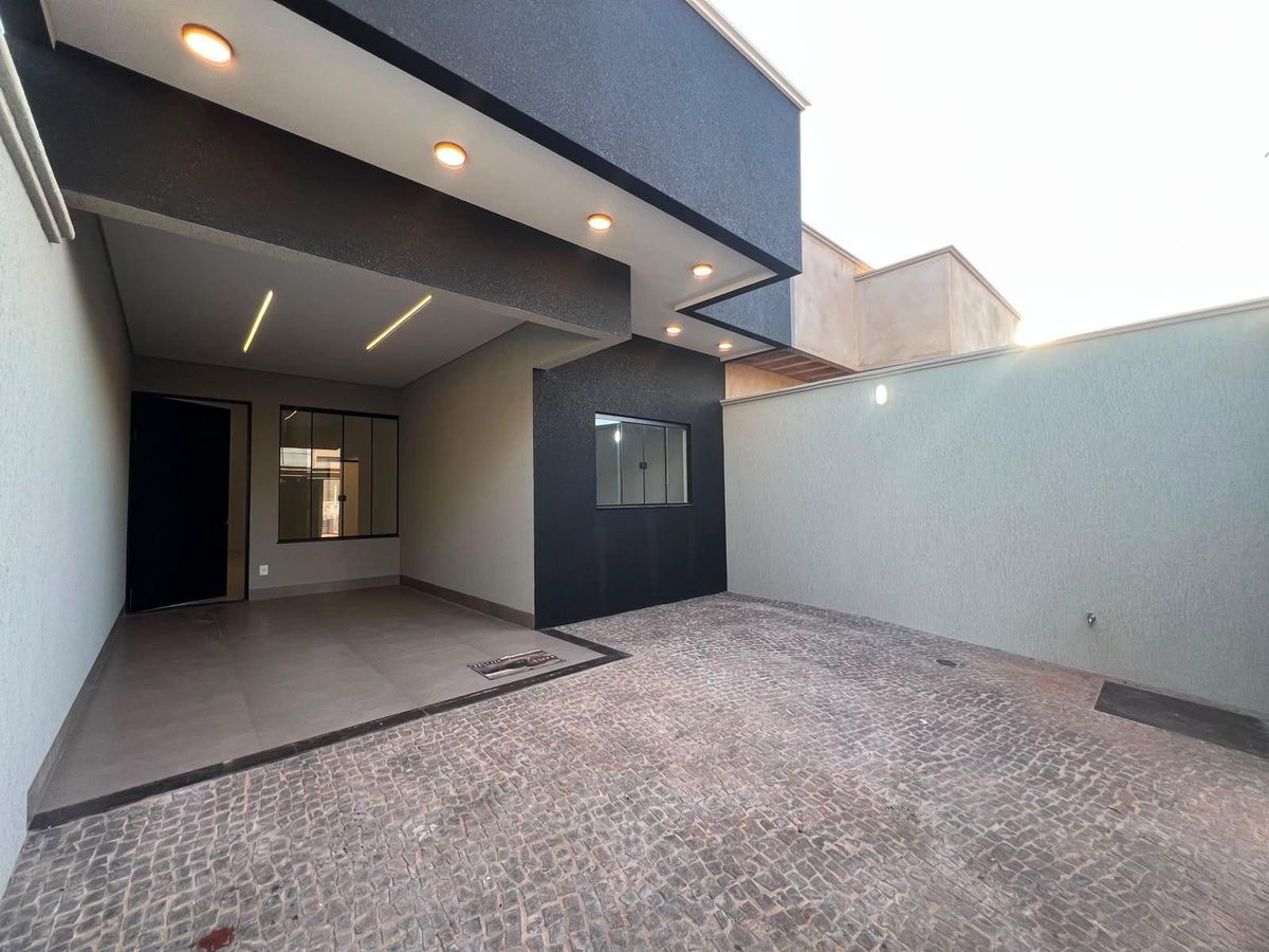 Casa com 3 quartos à Venda, Residencial Bela Vista - Rio Verde