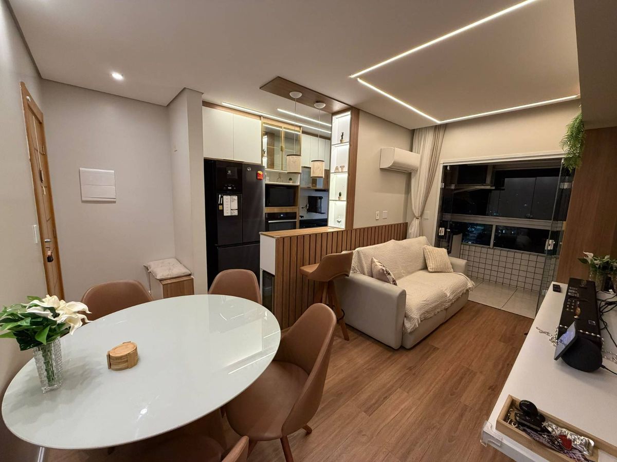 Apartamento - Guilhermina - Praia Grande - Apartamento em Guilhermina, Praia Grande - à venda - Daniela Perez Imoveis