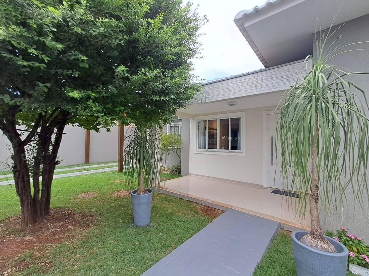Casa com 3 quartos, 1 suíte