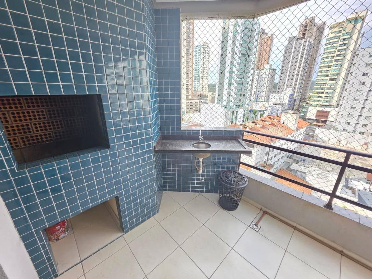 ALUGUEL DE APARTAMENTO DE 3 DORMITÓRIOS NA RUA 3100 EM BALNEÁRIO CAMBORIÚ - 4