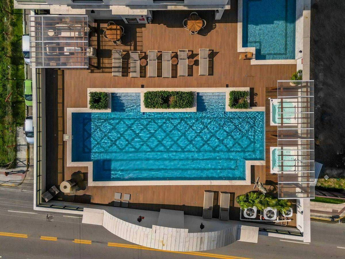 Paramount Tower Apartamento 4 Suítes Quadra Mar Meia Praia Itapema SC - Apartamento em Meia Praia, Itapema - à venda - Imobiliária Rota do Sol Itapema