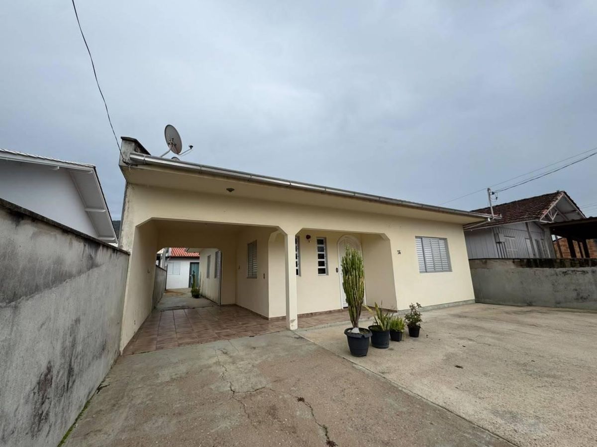 CASA PARA ALUGAR NO KM60 - Casa em tubarao - para locação - Imobiliária Realize Ltda