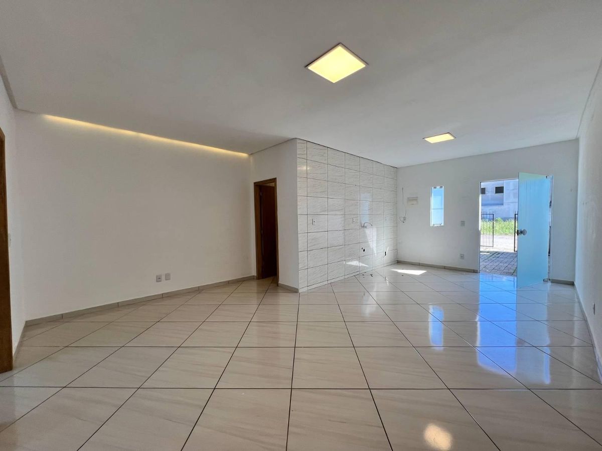 Casa para locação anual com 02 dormitórios sem mobília no Rio do Meio em Itajai - Casa em Itaipava, Itajaí - para locação - Desc Imóveis