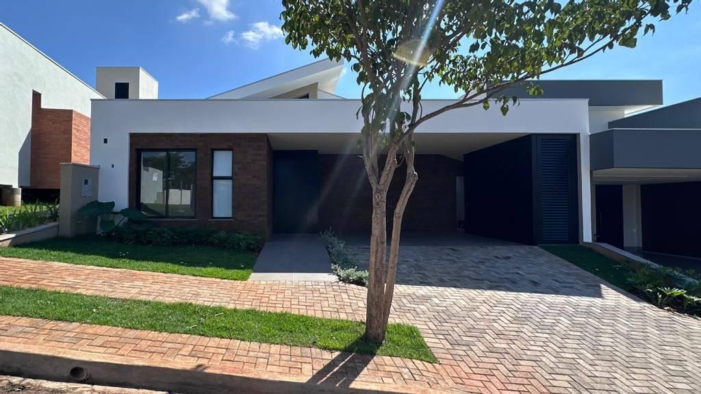 Casa à Venda em Maringá, Condomínio Hayashi, com 3 Suítes, com 290 M², Hayashi - Casa de Condomínio em Condomínio Hayashi, Maringá - à venda - INNOVANT IMOVEIS LTDA
