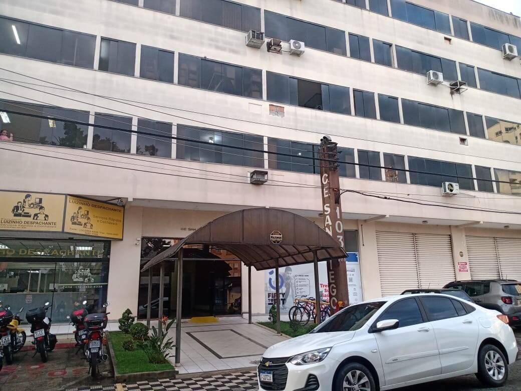 SALA COMERCIAL NO CENTRO DE JACAREI SP PARA VENDA - Salas Comerciais em Jardim Pereira do Amparo, Jacareí - à venda - LISURA IMÓVEIS
