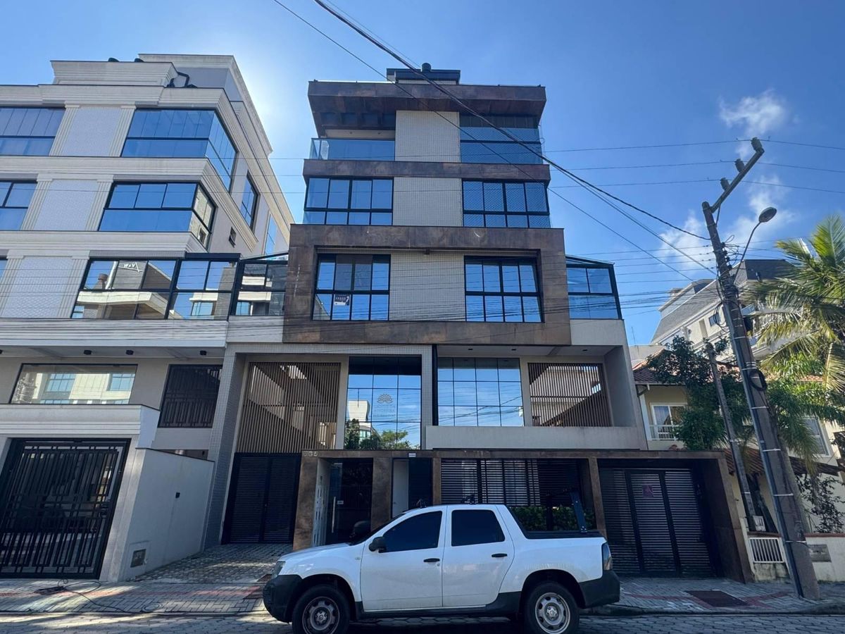 Cobertura Duplex Nova - Cobertura em Mariscal, Bombinhas - para temporada - Imobiliária Lenita Imóveis